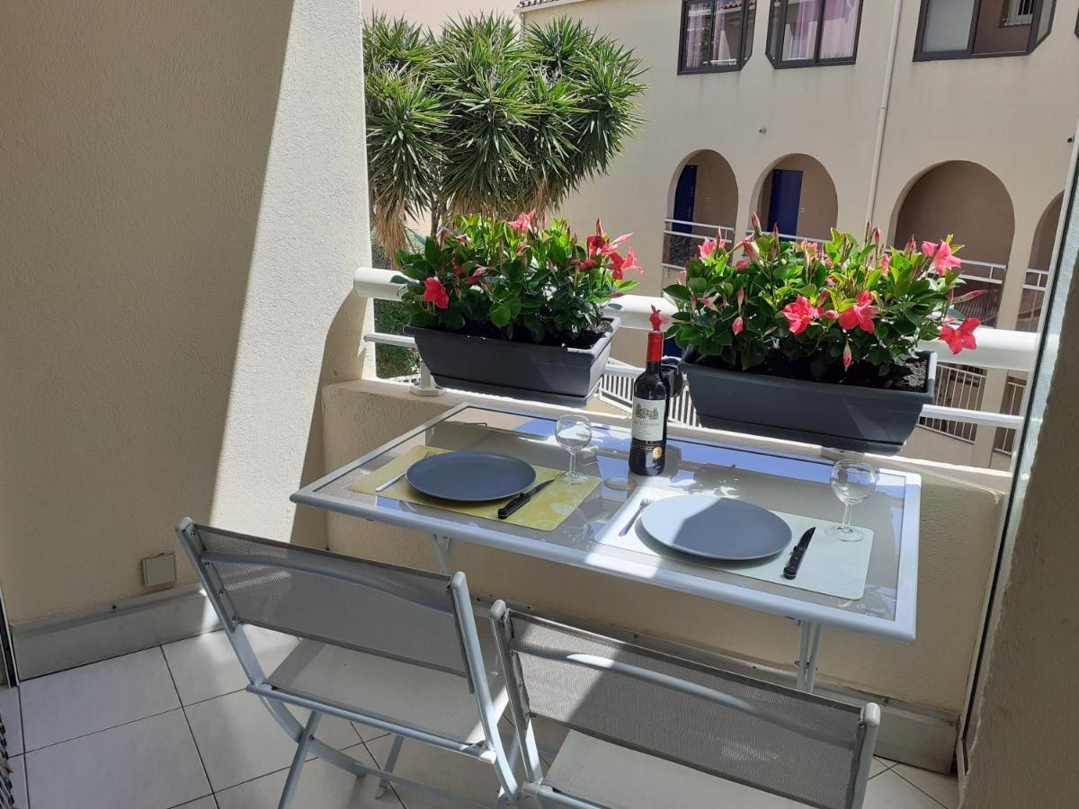 Apartment Les Jardins Du Port De *
